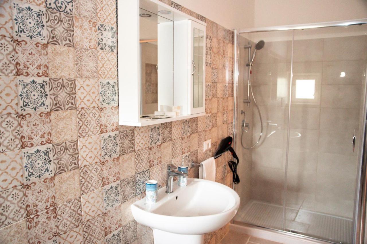 Bed and Breakfast Trulli Donna Isabella 2 Locorotondo Exterior foto